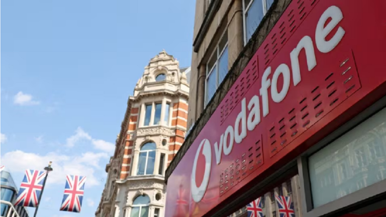 بريطانيا: حصة مجموعة "الإمارات للاتصالات" بفودافون خطر على الأمن القومي