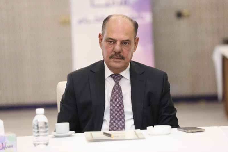 لجنة برلمانية تخاطب المساءلة والعدالة بشأن انتساب نقيب الصحفيين لحزب البعث "المنحل"