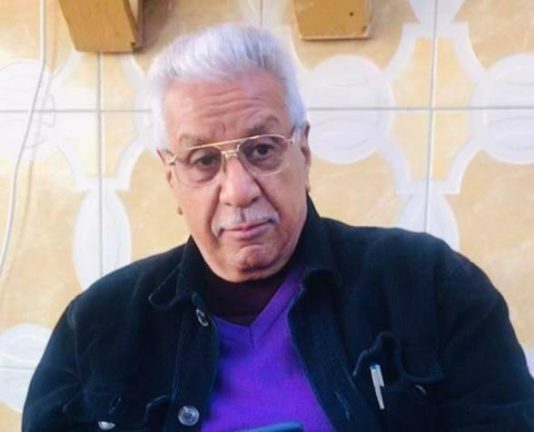 عالم‭ ‬بلا‭ ‬أساتذة