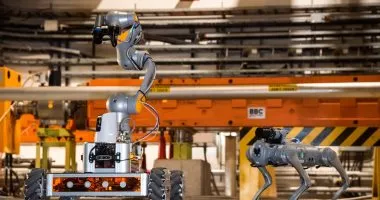 روبوت CERN الجديد يحدد التسربات الإشعاعية فى مناطق التجارب المعقدة