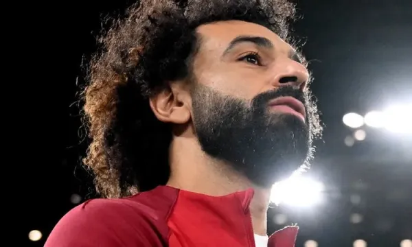 كلوب: ما تعرض له صلاح في مصر أمر غير معقول