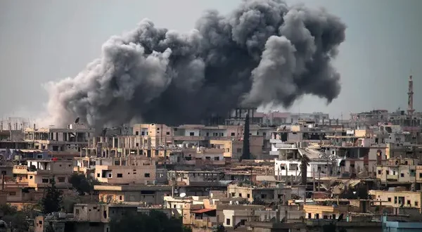 قصف إسرائيلي يستهدف منشأة تخزين أسلحة تابعة للجيش السوري في درعا