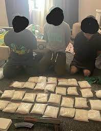 الداخلية العراقية تعلن اعتقال تجار مخدرات بحوزتهم كميات كبيرة غربي البلاد وجنوبها