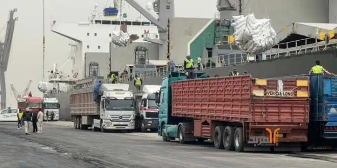 التجارة: وصول باخرة محملة بأكثر من 40 ألف طن من الأرز الأمريكي إلى الموانئ العراقية