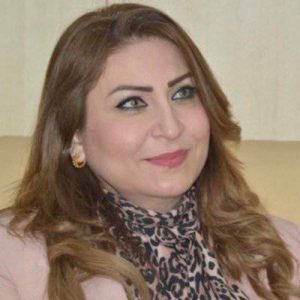 عشرون عاماً والنظام يحجل في مسيرته