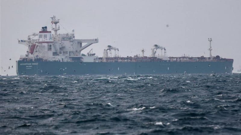 إيران تحتجز شحنة نفط أمريكية في الخليج الفارسي