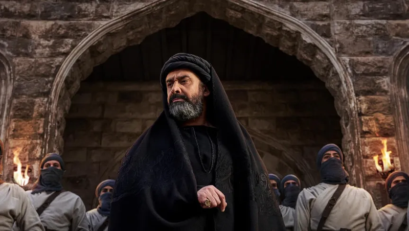 الانتقادات تلاحق مسلسل "الحشاشين" بسبب اللهجة العامية.. والمخرج يرد