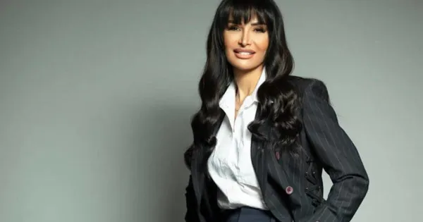 رشا شربتجي عن إمارات رزق: "بدون ما تحكي أي حرف إمارات نجمة مهمة"