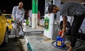العراق يخفض نسبة استيراد البنزين إلى النصف