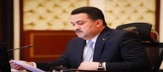 رئيس الوزراء مهنئاً منتخبنا الوطني: نؤكد دعمنا وإسنادنا لشبابنا في هذا المشوار الكرويّ المهم