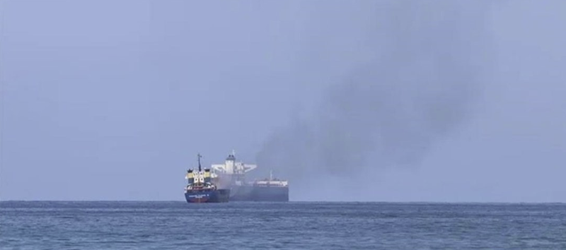 أمريكا تعلن إصابة ناقلة نفط صينية بصاروخ حوثي قبالة اليمن