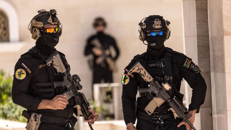 اعتقال متهمين اثنين سرقا 200 مليون دينار بعملية سطو مسلح على شركة صرافة ببغداد