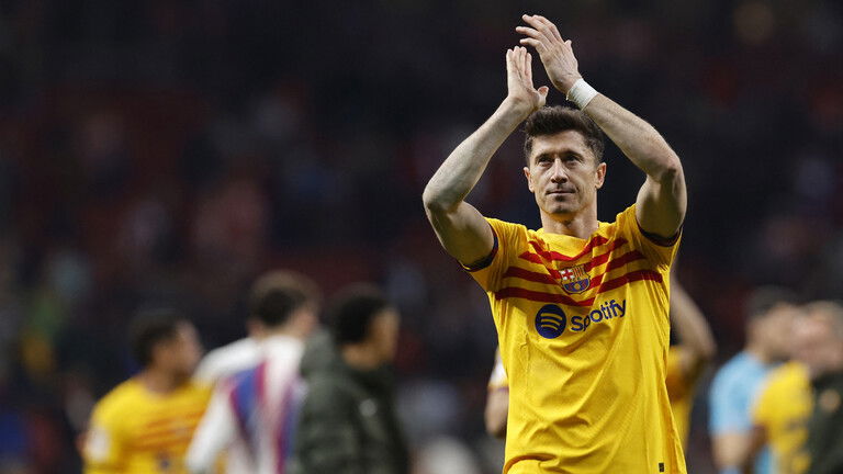 ليفاندوفسكي يحسم قراره من العرض السعودي التاريخي