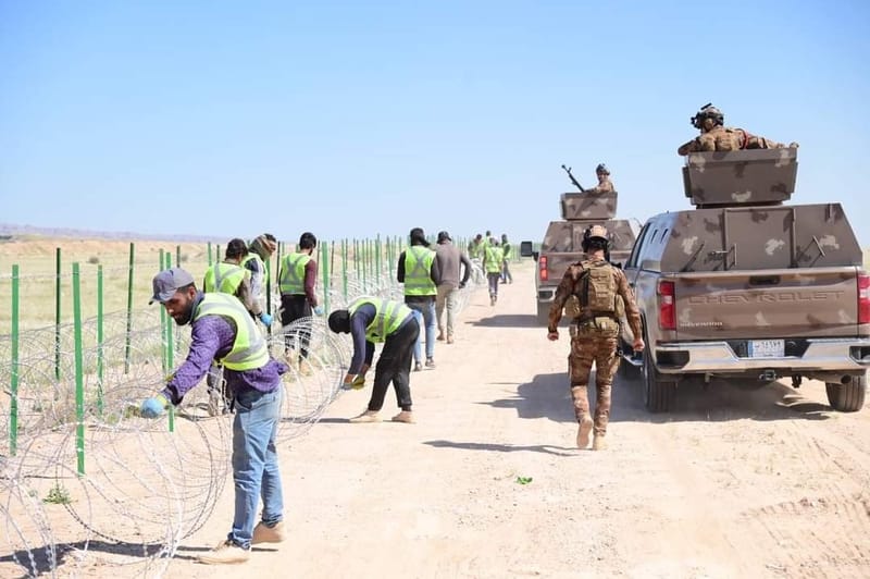 بالصور.."المانع السلكي" ينهي أهم مسارات التهريب شرق العراق