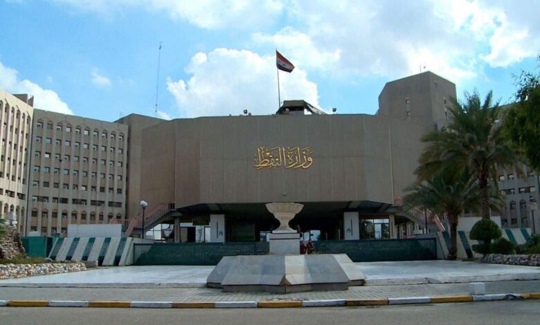 النفط: العراق يؤدي دوراً مهماً في اللجنة الوزارية لـ"أوبك+"