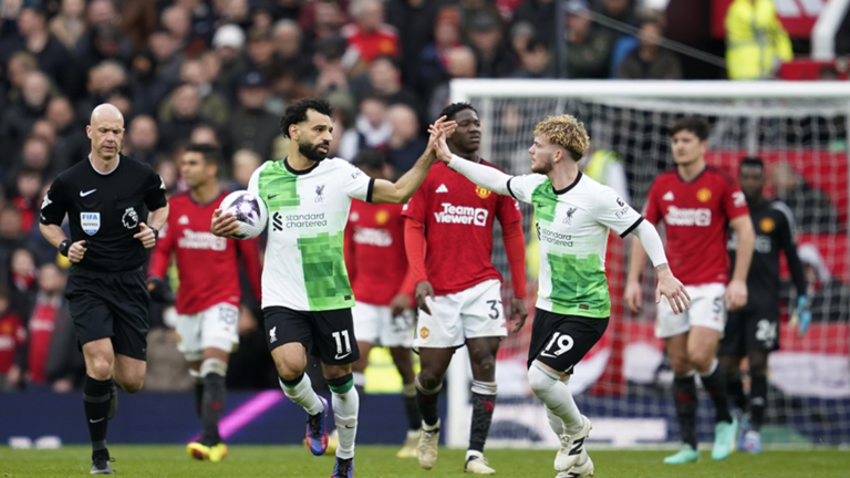 صلاح ينتزع عرش جيرارد في أولد ترافورد