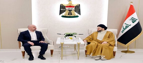 الحكيم يؤكد لبافل طالباني أهمية الحفاظ على المسارات الديمقراطية في البلاد