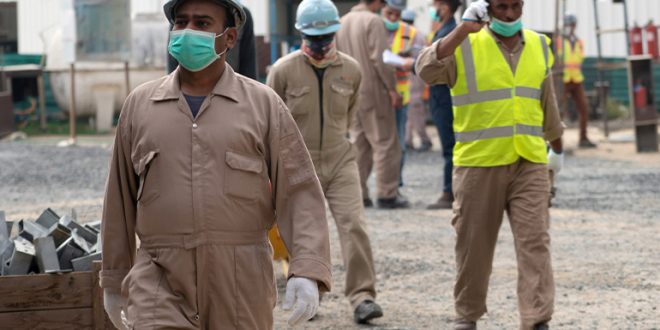 البصرة تتحرك باتجاه الاستغناء عن العمالة الأجنبية في شركات النفط وتشغيل العراقيين