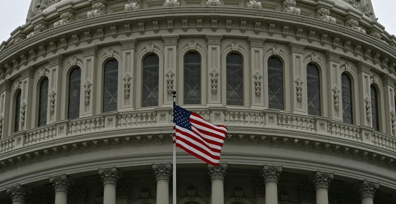 بقيمة 95 مليار دولار.. مجلس النواب الأمريكي يمرر حزمة مساعدات لأوكرانيا