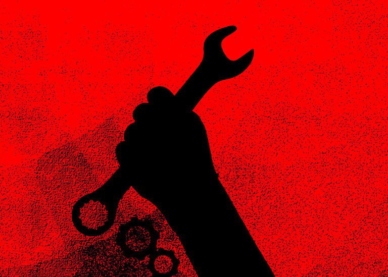 العمل والعُمّال.. لماذا يفضل العراقيون «الحكومي»؟