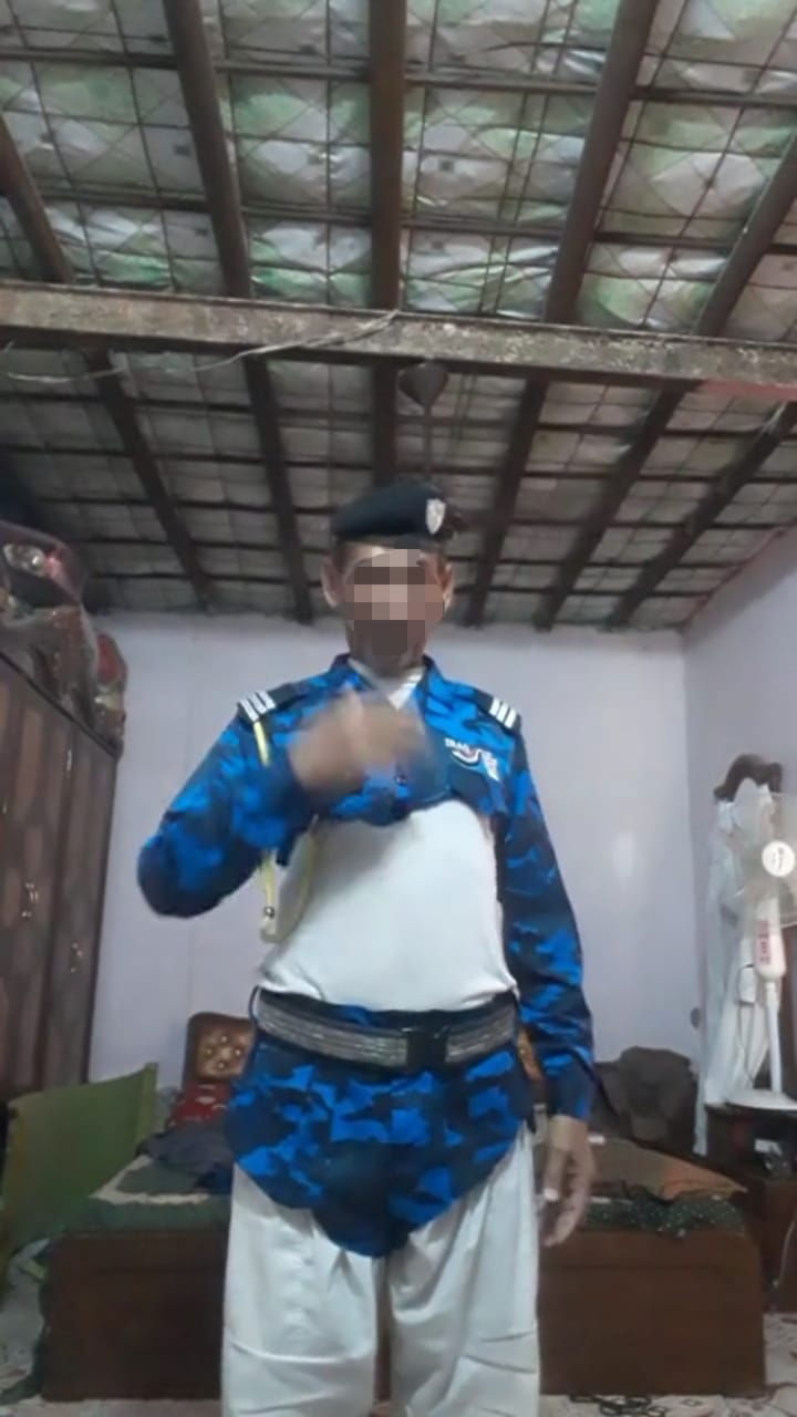 الداخلية توضّح ملابسات "شكوى منتسب" من تأخر راتبه وتعرضه لابتزاز: هارب مرتين