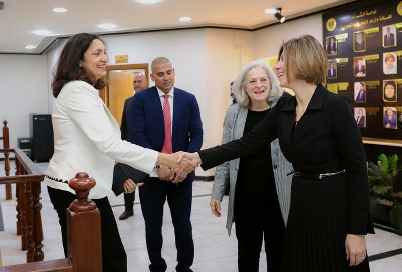 وزيرة الهجرة: خطتنا تتركز على العودة الطوعية للنازحين ورفض إقامتهم الجبرية بالمخيمات