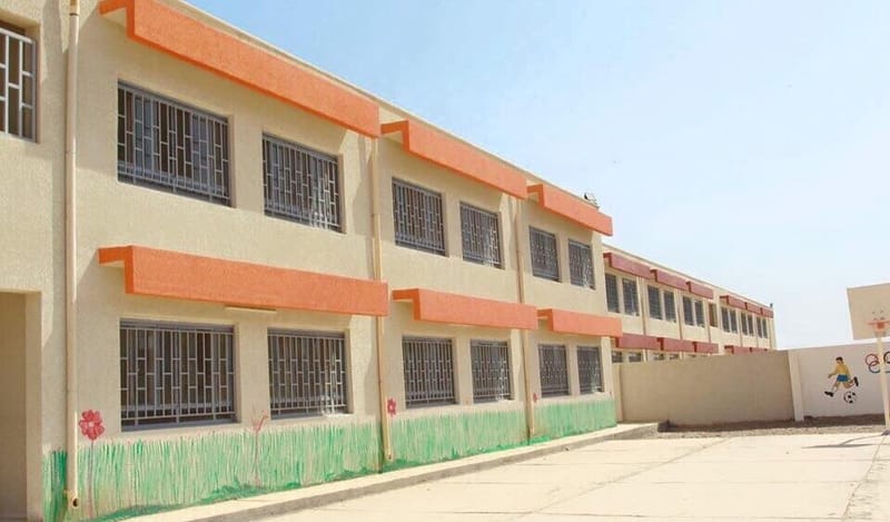 العراق يؤمّن ثُمْن حاجته الفعلية من المدارس ويشكو من قلّة الأراضي لسد النقص