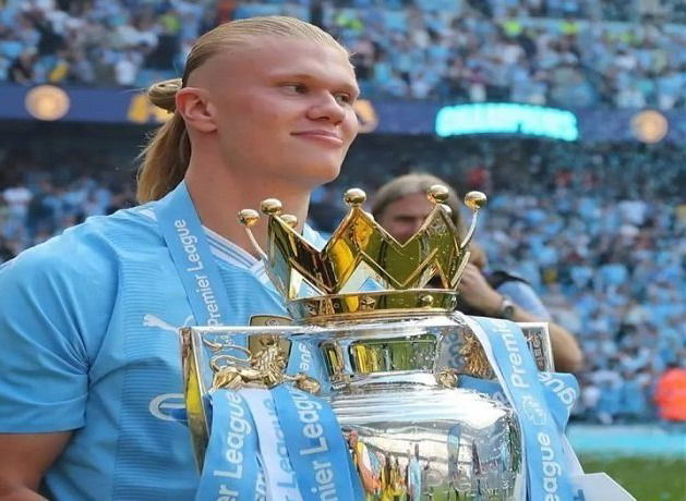 هالاند: أحب جوارديولا.. والعمل معه مرهق