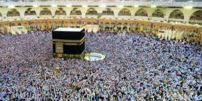 السعودية تمنع حاملي تأشيرة الزيارة من دخول مكة المكرمة