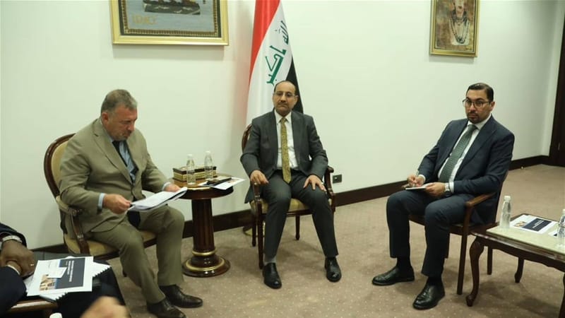 مشروع طريق التنمية وقطاع الطاقة على طاولة اللجنة المالية والبنك الدولي