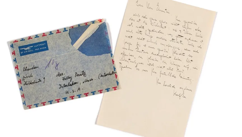 مئة سنة على رحيل كافكا.. رسالة نادرة في مزاد