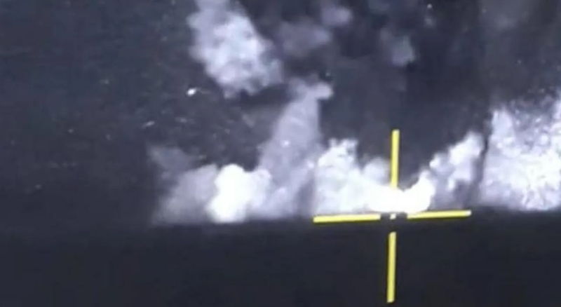 قصف أمريكي يدمر "أهدافاً مهمة" للحوثيين