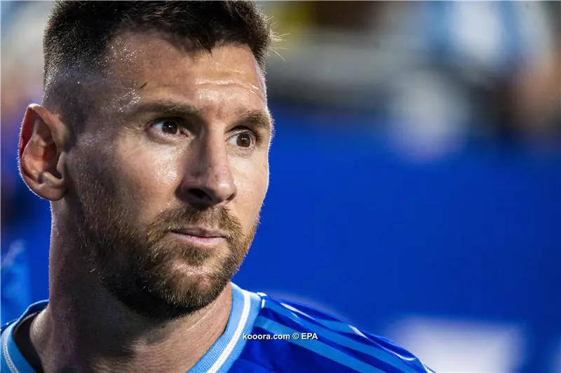 ميسي: راموس خصمي الأكبر.. وأبحث عن الشيكولاته ليلا