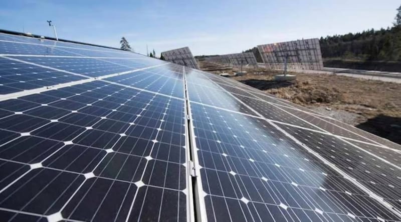 شركة إماراتية تنفذ ثالث مشروع للطاقة الشمسية في الأنبار