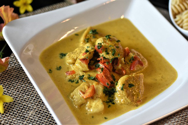 Chicken curry sauce .N. 406*{20€}