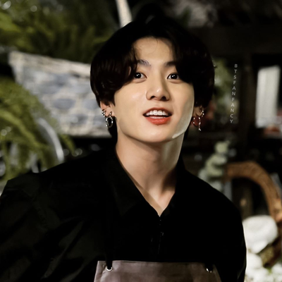 Jungkook (BTS) trở thành nghệ sĩ Hàn Quốc đầu tiên lập kỷ lục này tại Billboard