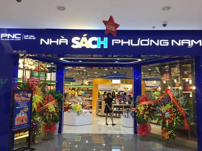 Nhà sách Phương Nam - Nhà sách được yêu thích nhất Đà Nẵng