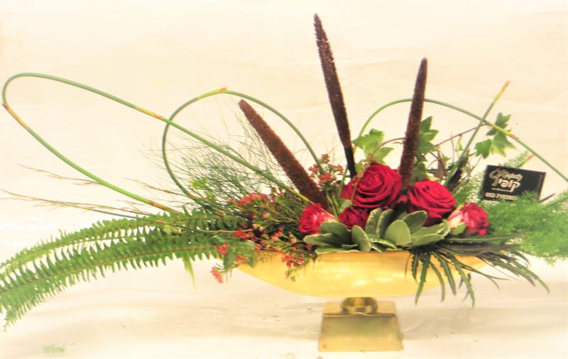 אגרטלים עם פרחים חיים