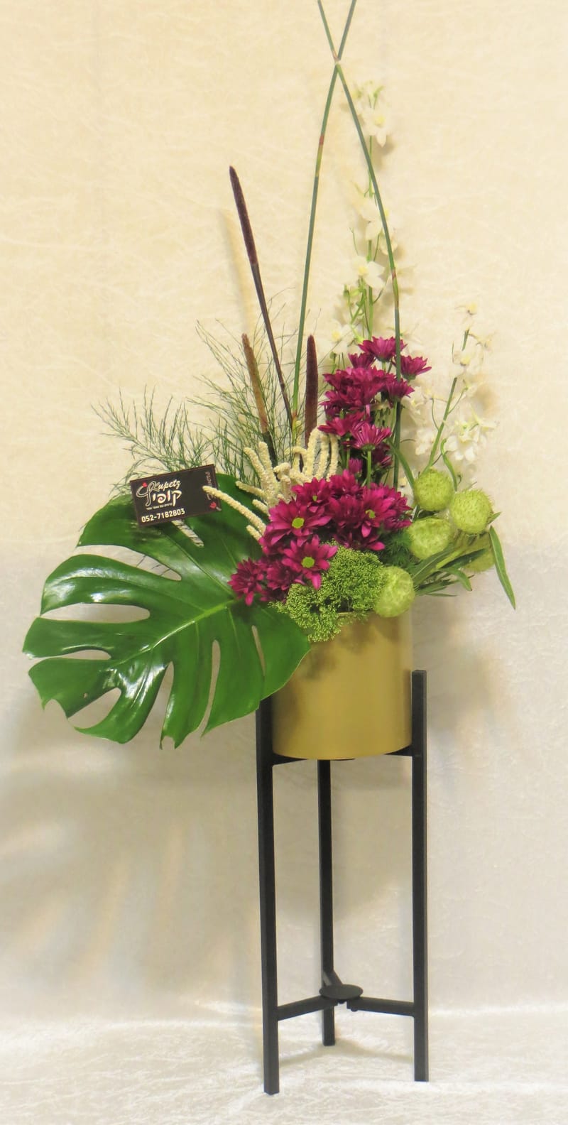 אגרטלים עם פרחים חיים