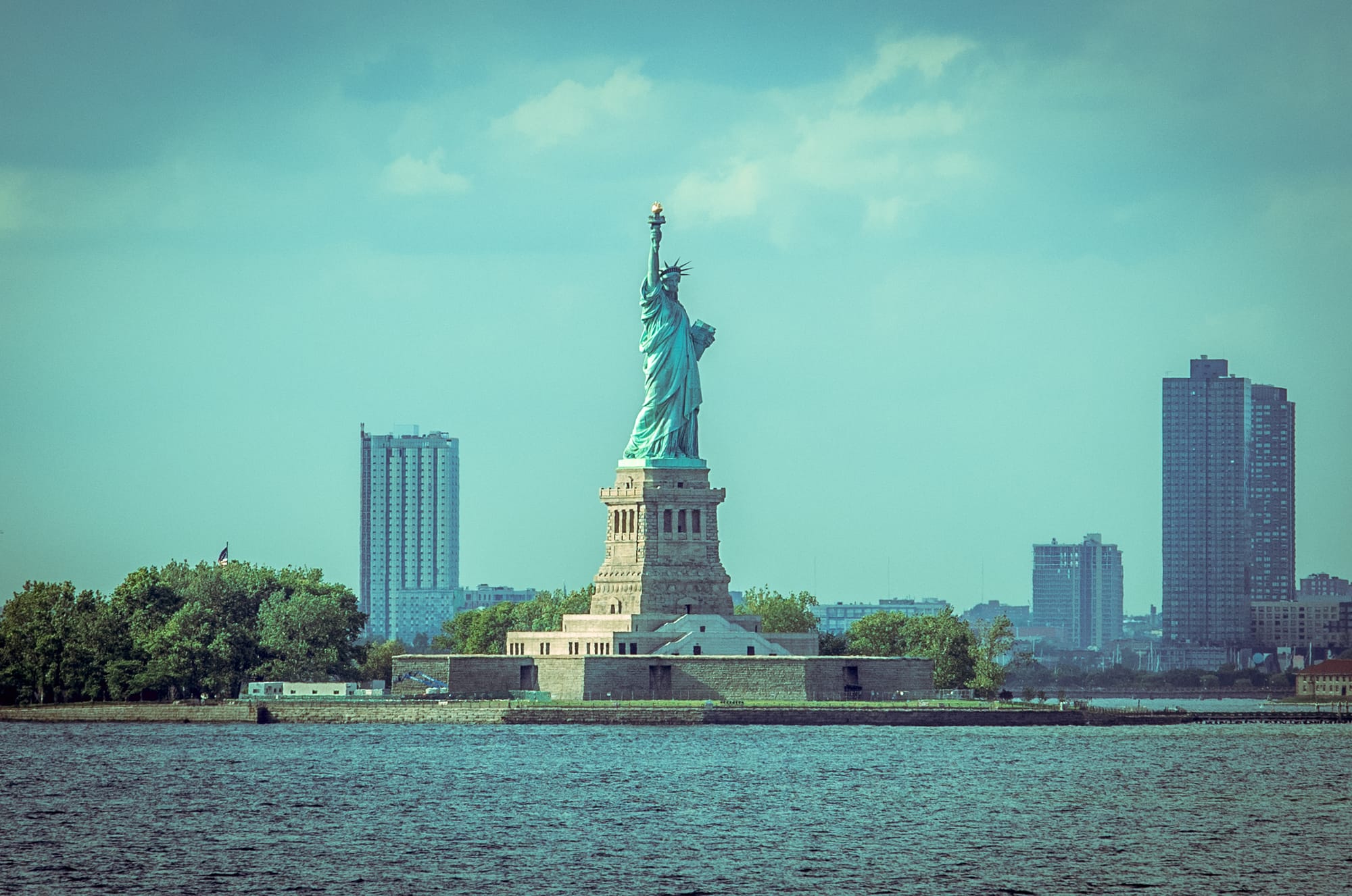 STATUE OF LIBERTY NATIONAL MONUMENT