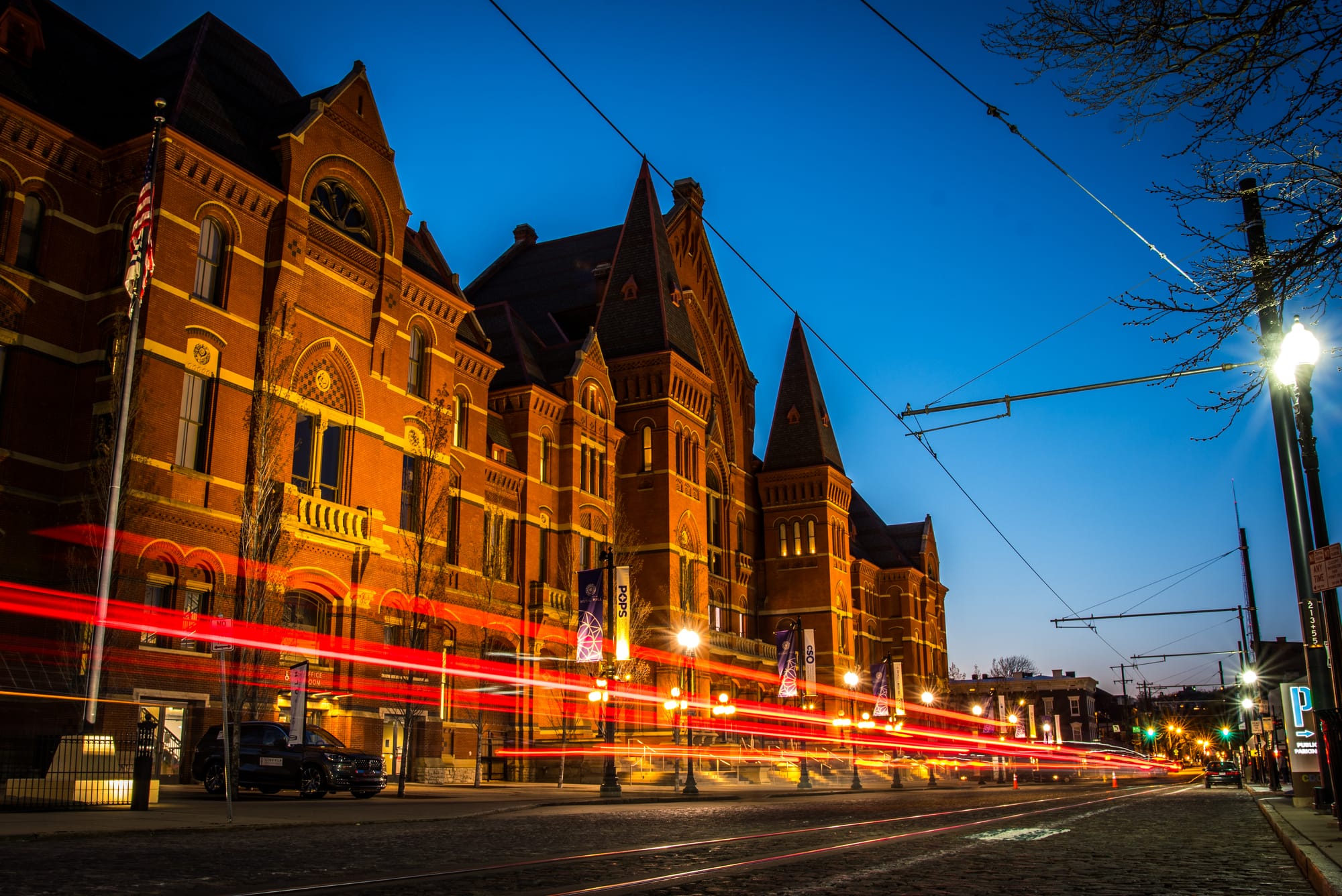 CINCINNATI MUSIC HALL AT WONDERFUL NIGHT