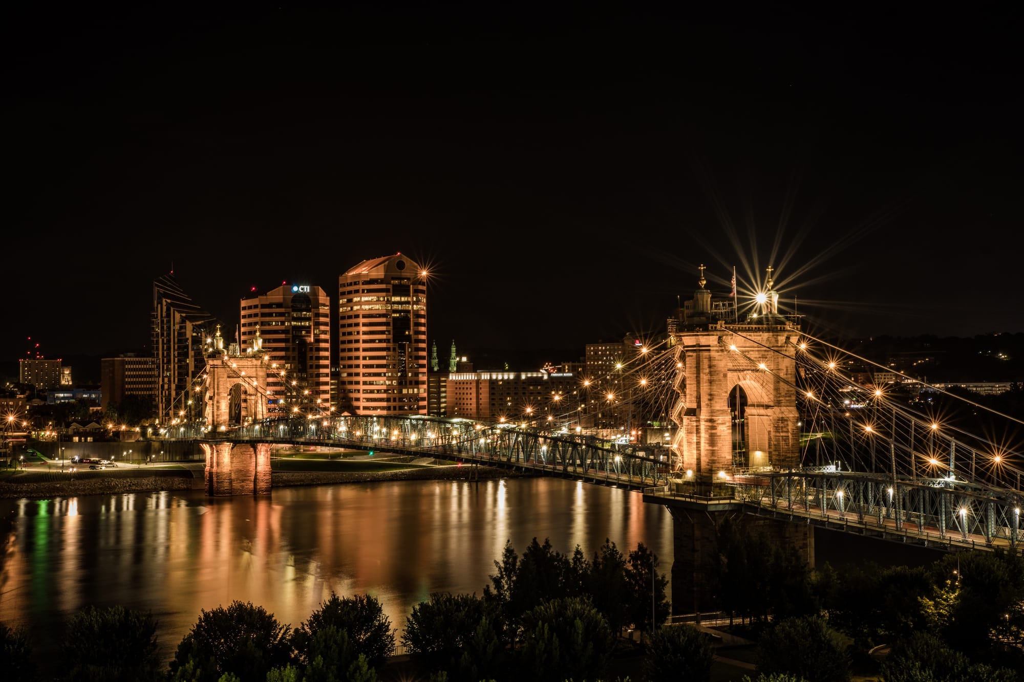 ROEBLING SUSPENSION BRIDGE VIEW FROM CINCINNATI