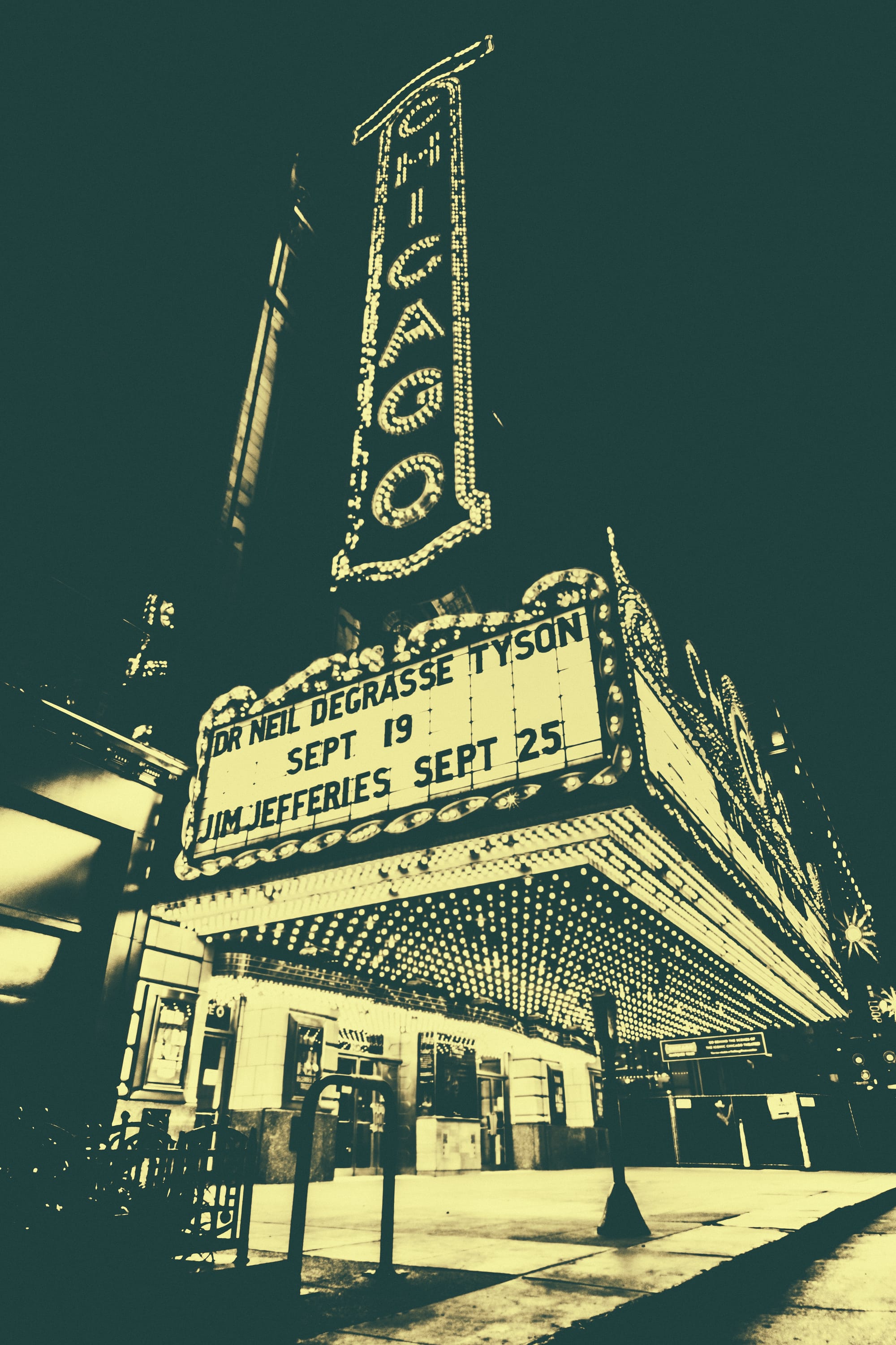 SKYLINE CHICAGO THEATRE AT NIGHT B&W