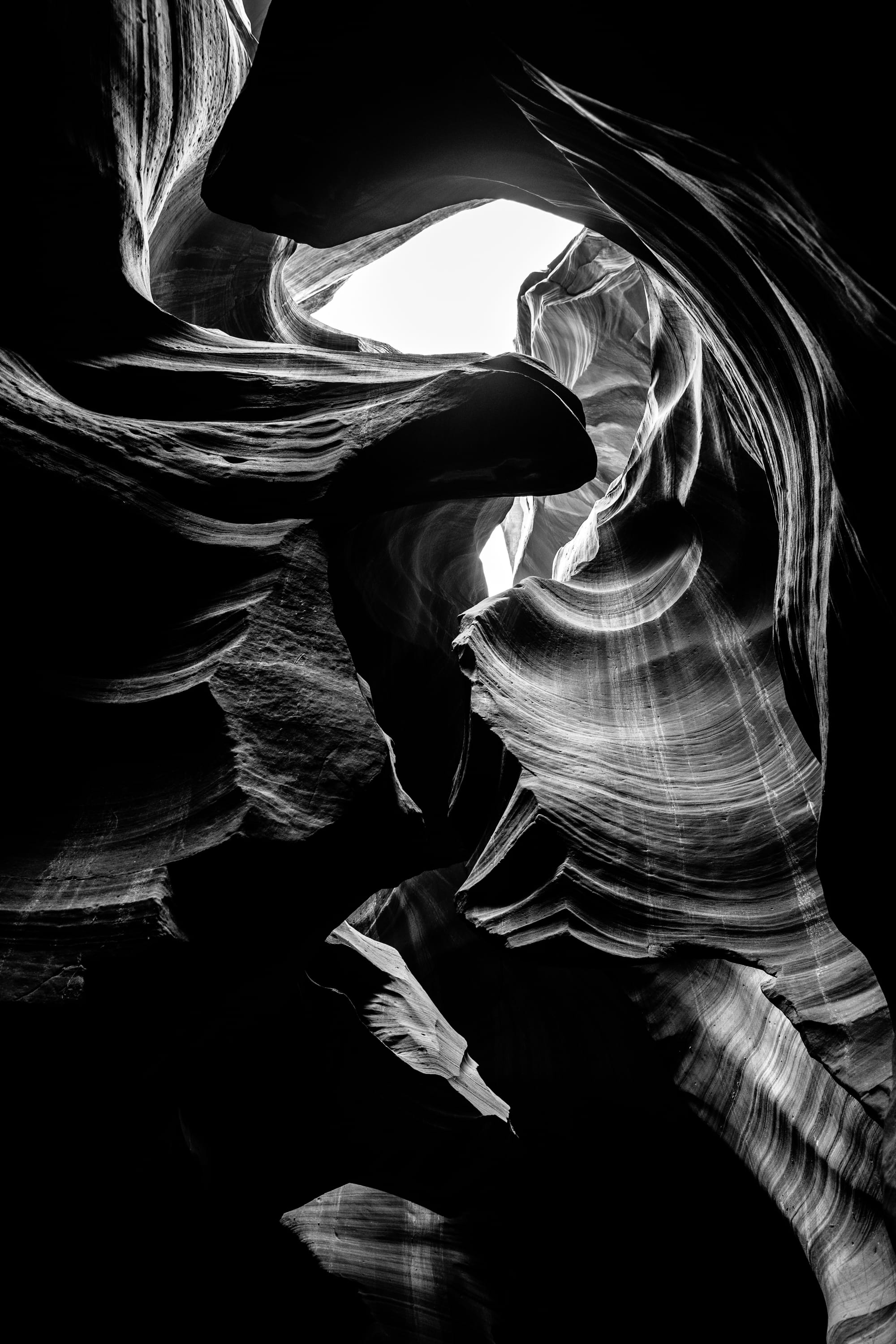 ANTELOPE CANYON / B&W