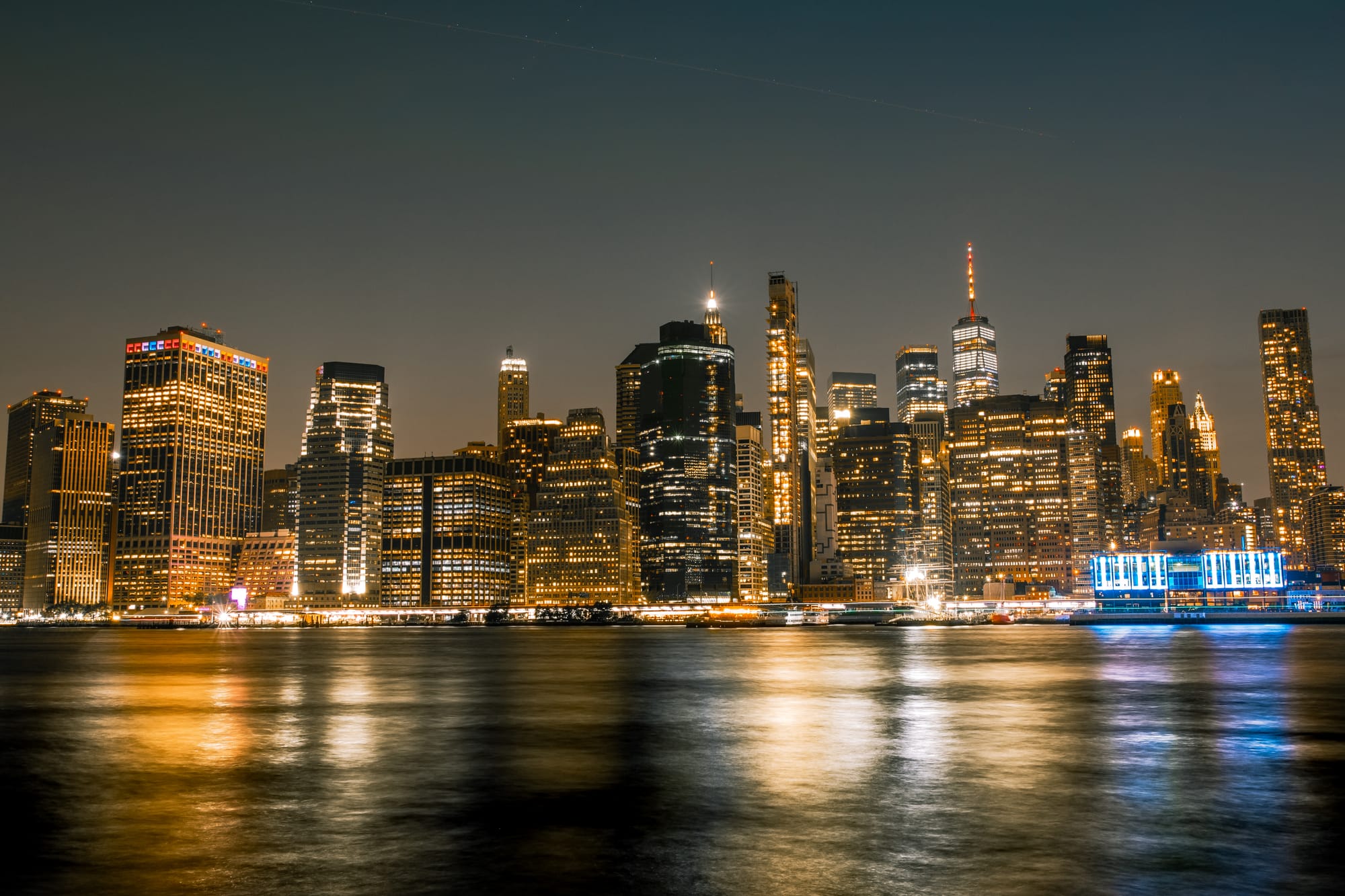 MANHATTAN, NY, NIGHT VIEW FROM DUMBO BROOKLYN