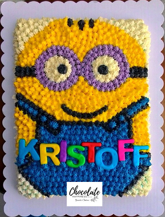 Minion Cake