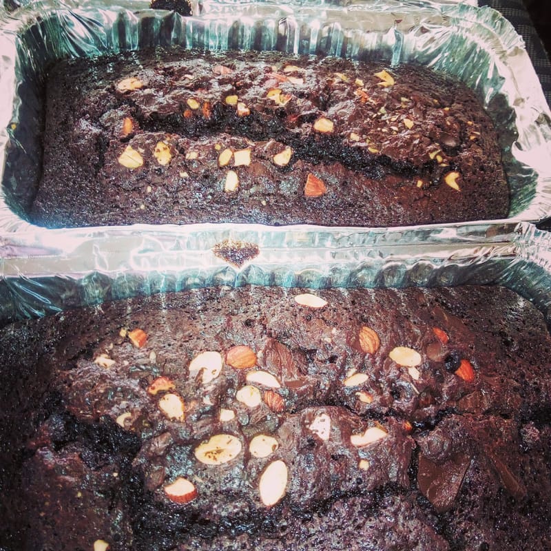 Dark Chocolate Loaf Cake with almond