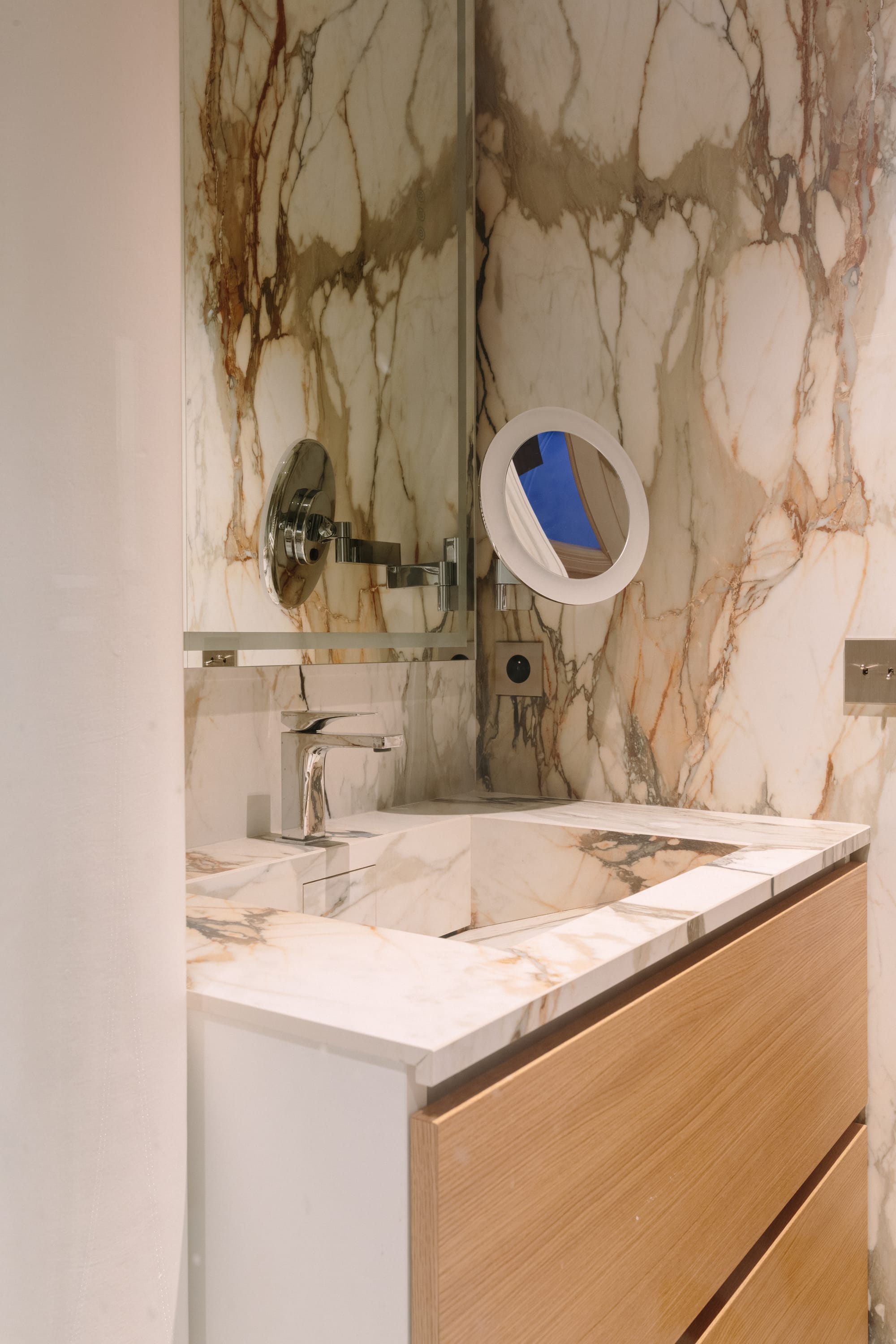 AMENAGEMENT INTÉRIEUR