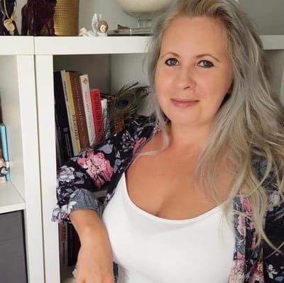 Szeretettel üdvözöllek! image