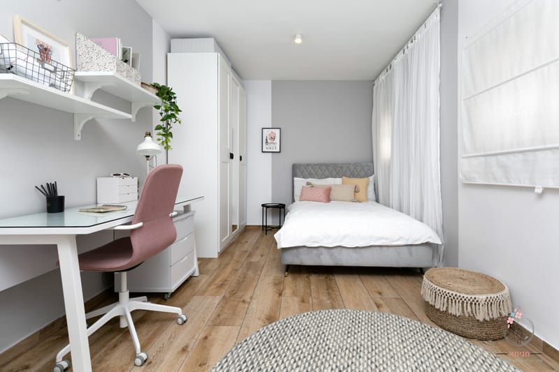 החדר של עמנואל - מקום להיות בו